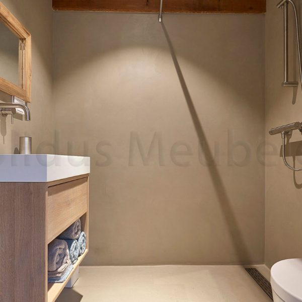 eikenhout met solid surface