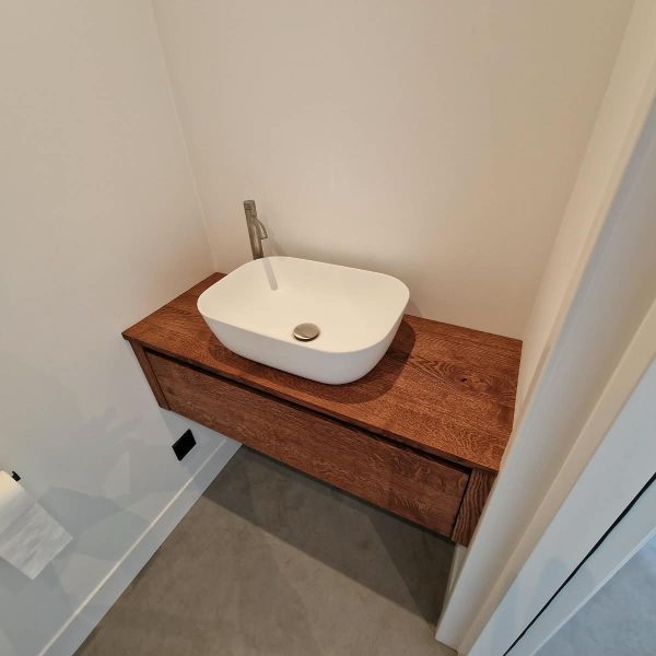 Badmeubel hout met waskom 1