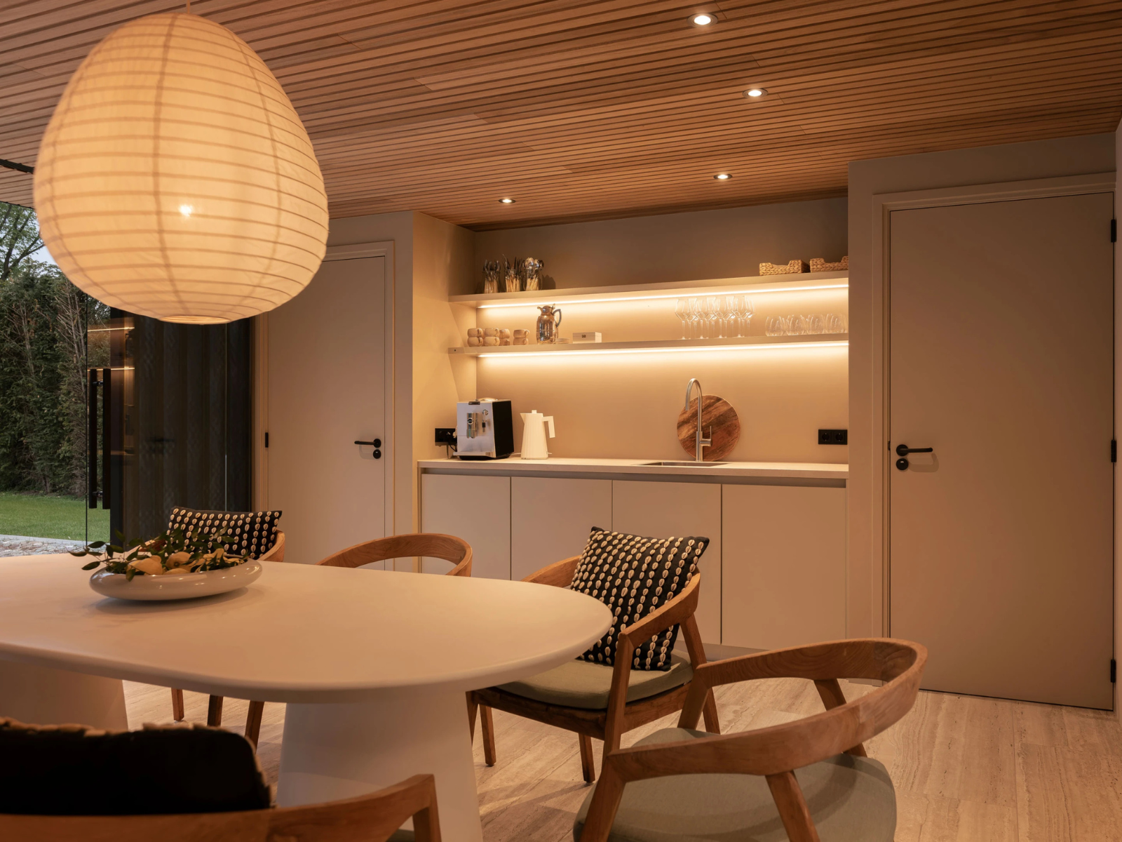 Keuken in poolhouse Boxmeer